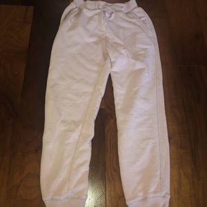 Girls pink sweatpants.